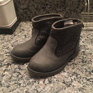 Dark gray Toddler boots